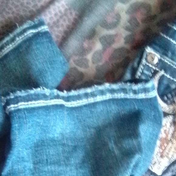 Miss Me Blue Denim Jeans with Cream Label - Picture 8 of 8